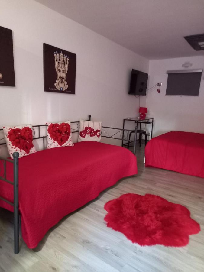 Suite Holiday House Bonaccorso Catania-Fontanarossai nemzetközi repülőtér Kültér fotó